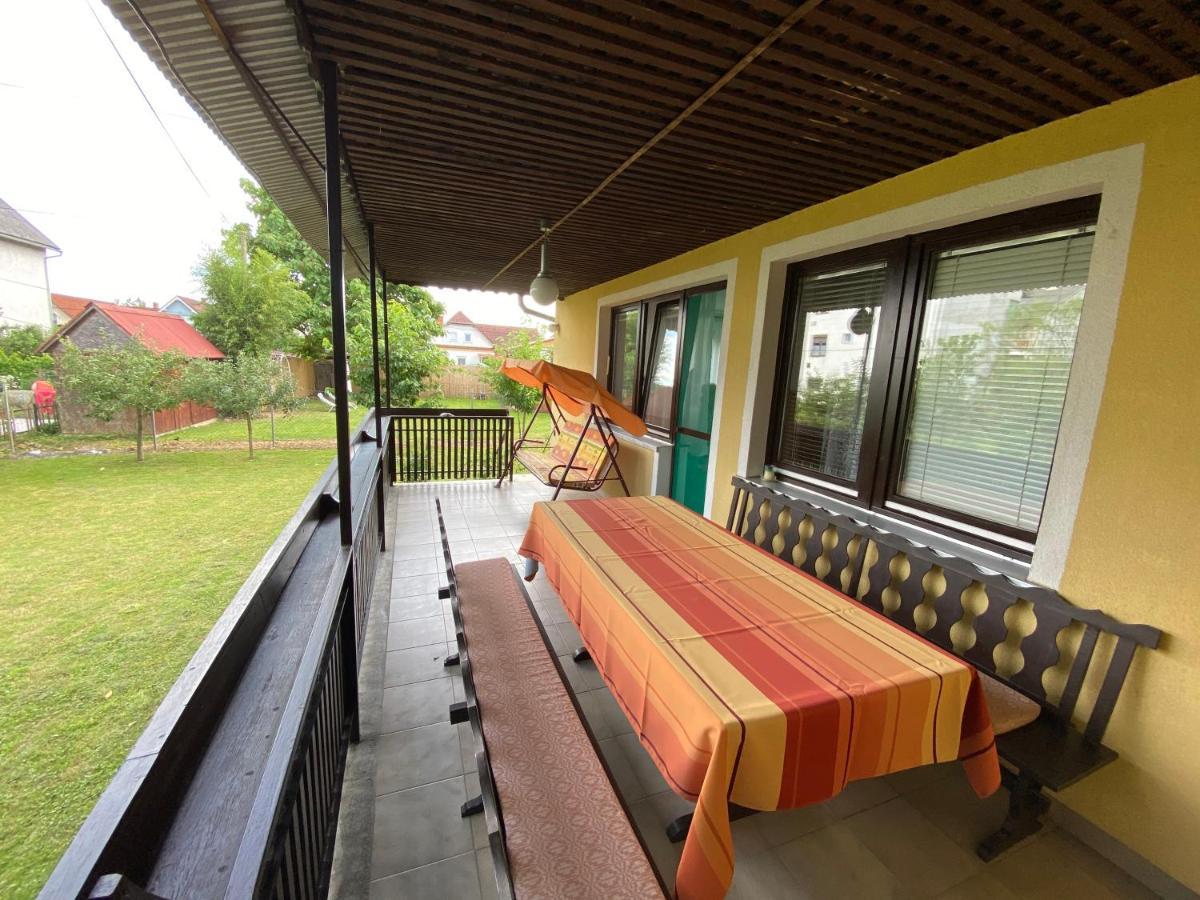 Gyoengyvirag Apartman Lenti Exterior photo