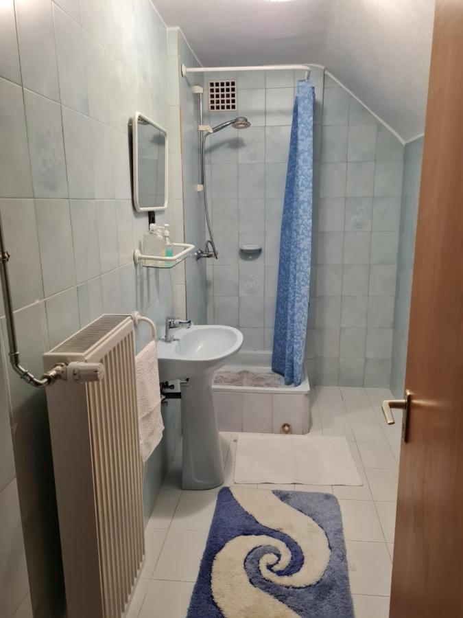Gyoengyvirag Apartman Lenti Exterior photo