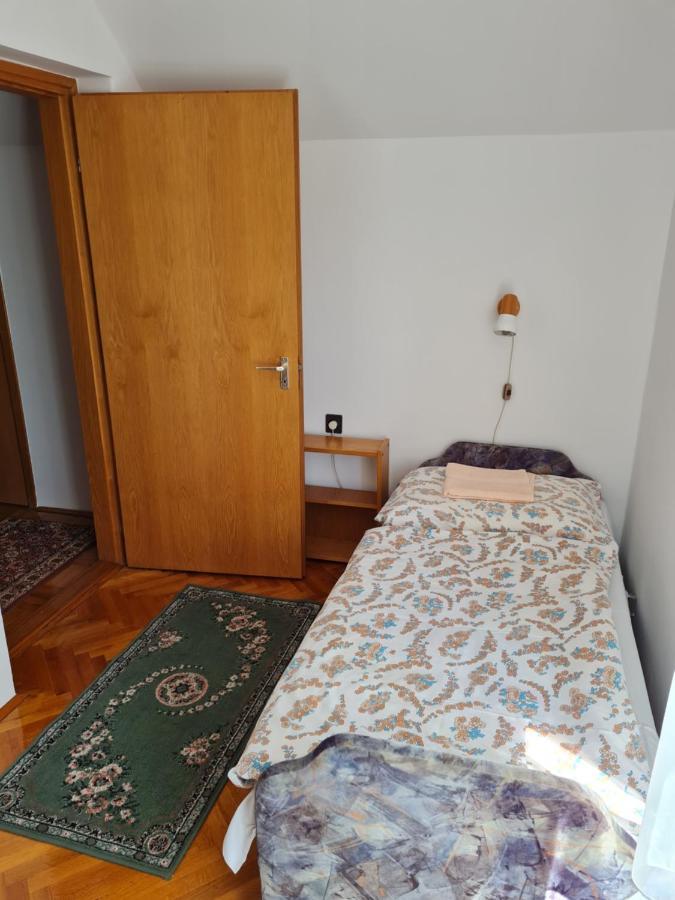 Gyoengyvirag Apartman Lenti Exterior photo